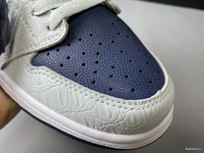 One Kick Navy CW8576-200 Air Jordan 1 Grey Blue 0806